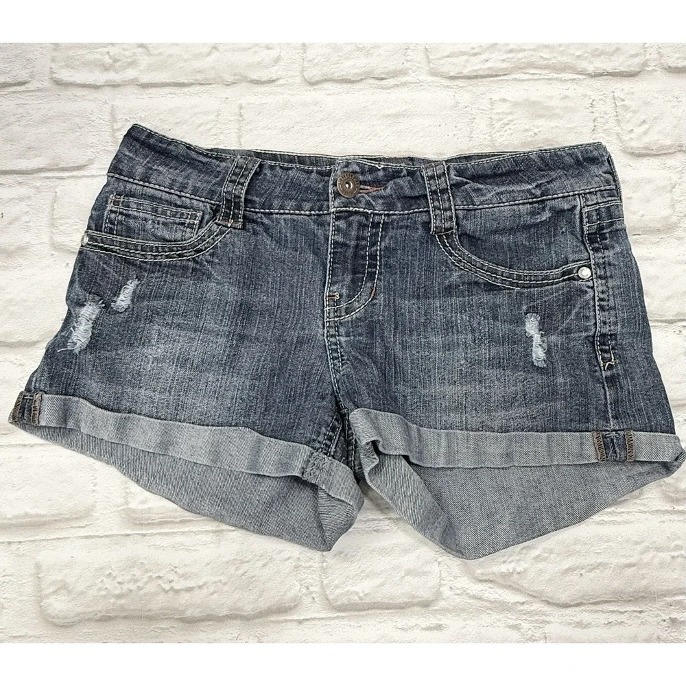 Wallflower Distressed Denim Jean Short Shorts 9 Medium Wash Blue Jean Cuffed Y2K